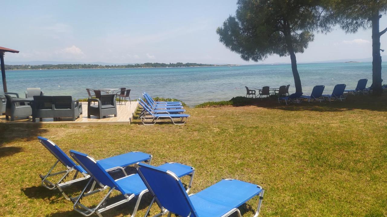 Studios Efi Beach Vourvourou Exterior foto